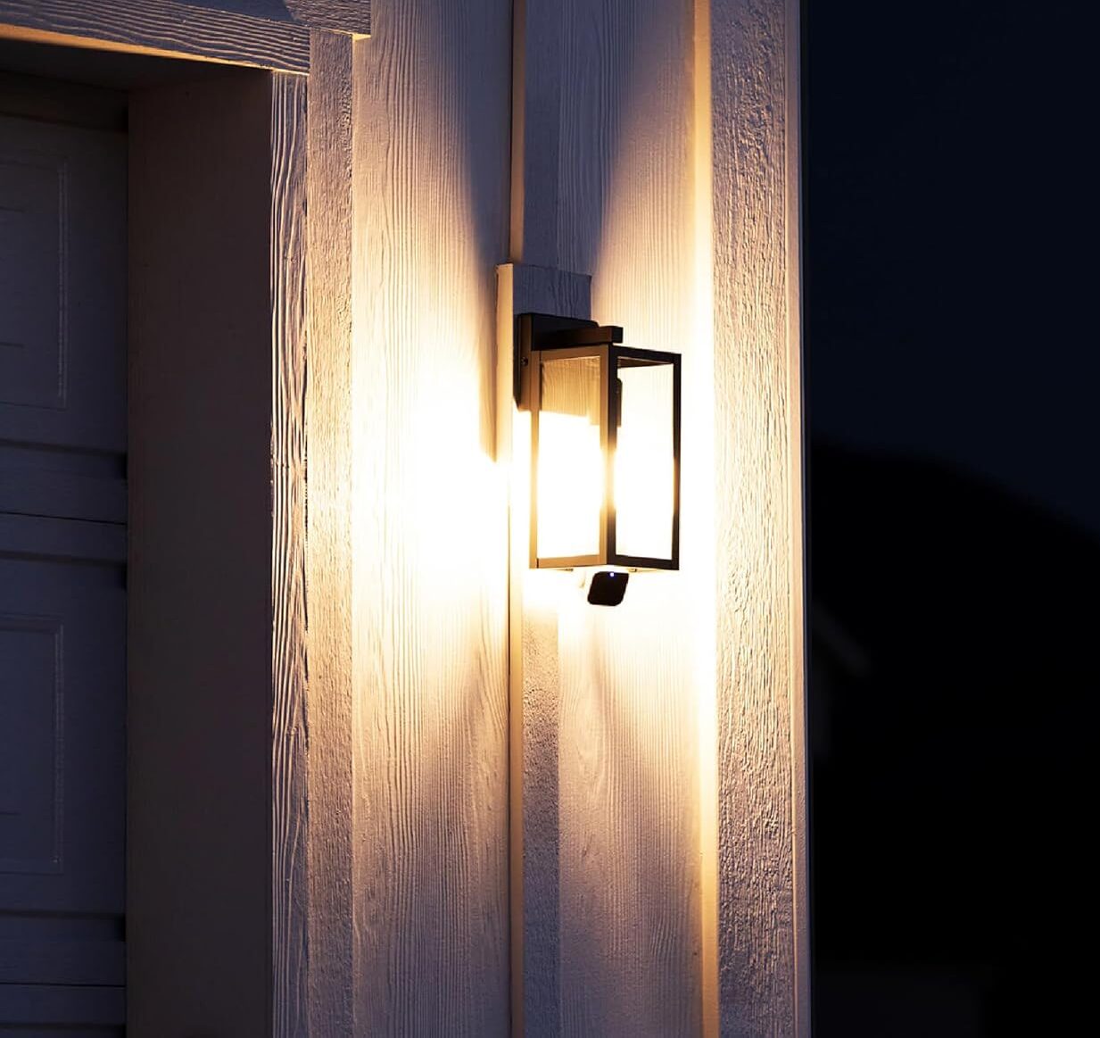 Best Light Bulb Outdoor Security Camera: Tested and Reviewed - Security ...
